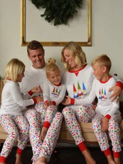 Family Christmas Pajamas Cotton Blend Christmas Pattern Color Block Red Top Pants Set