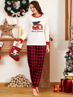 Matching Family Christmas Pajamas Red Cotton Blend Color Block Plaid Top Pants Set 11 Matching Family Christmas Pajamas Red Cotton Blend Color Block Plaid Top Pants Set -Christmas Costumes Store 202011111145194083968