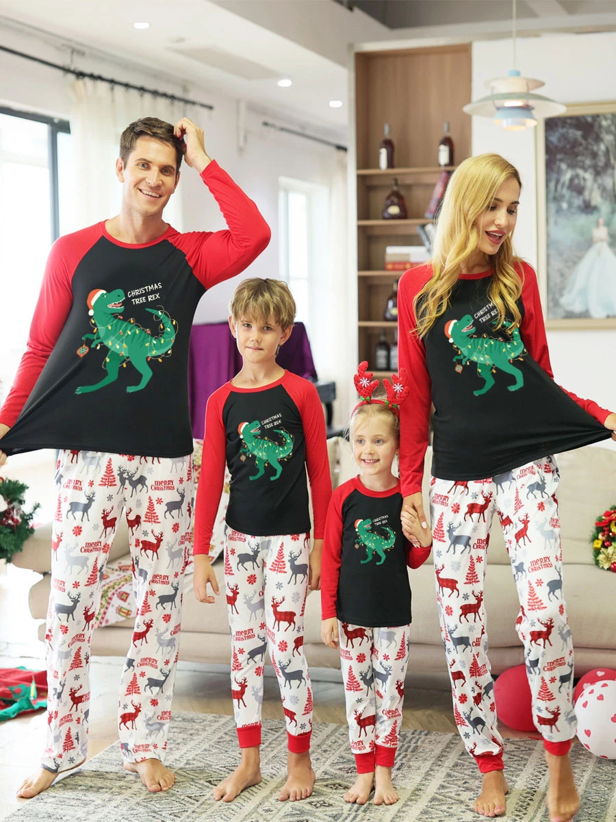 Matching Family Christmas Pajamas Baby's Toddler's Christmas Pattern Top Pants Sets 2 Matching Family Christmas Pajamas Baby's Toddler's Christmas Pattern Top Pants Sets - Image 2